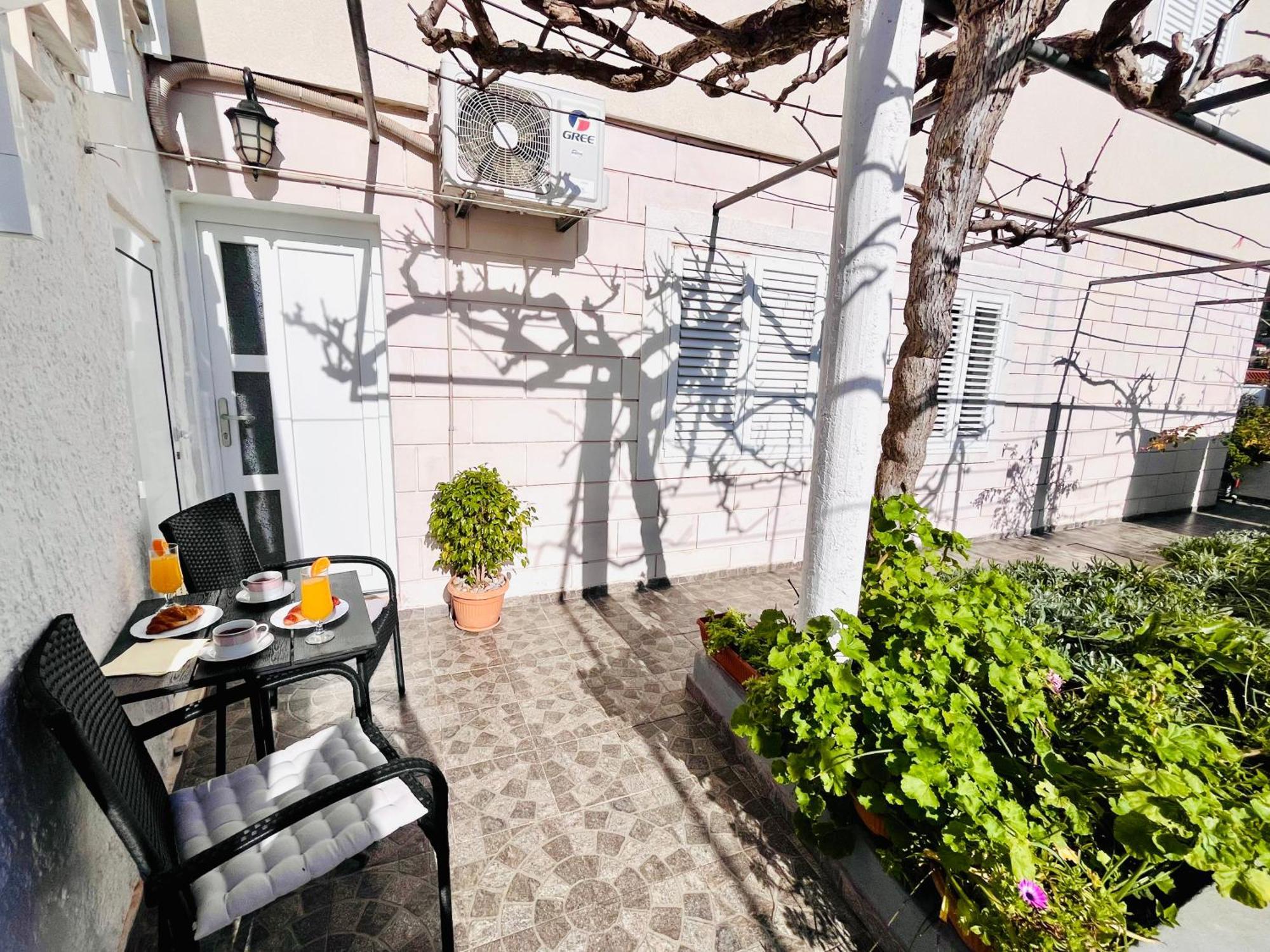 Apartments Monica Dubrovnik Kamer foto